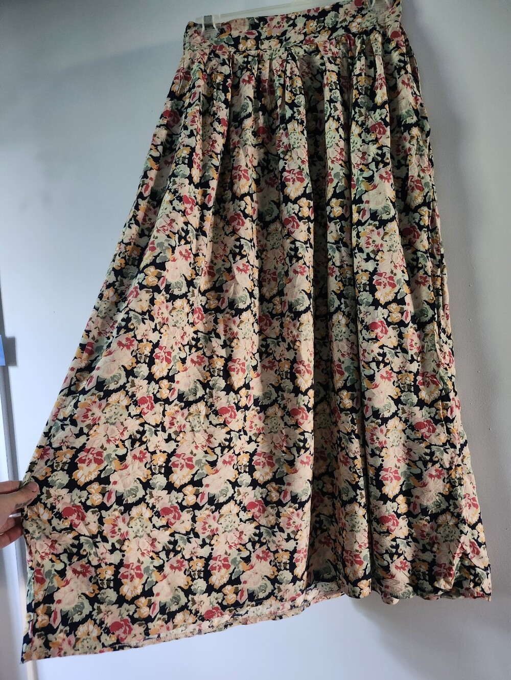 Vintage Beechers Brook Floral A Line Midi Skirt Pockets Button Closure